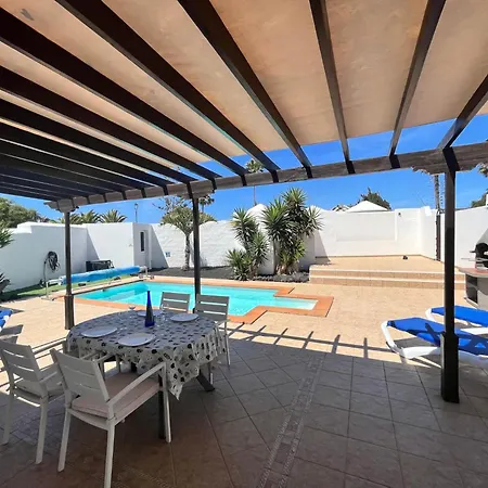 Domingo 2 By Jk Lanzarote بويرتو ذيل كارمين